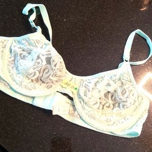 Loveable Lace Bra size 38b